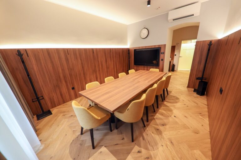 Business Room v Boutique Hotelu Švicarija v Termah Dobrna